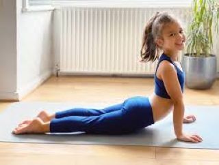 Family Fun: Yoga Poses to Do with Your Kids at Every Level